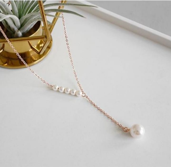 Stylish Silver Clavicle Pendant Necklace