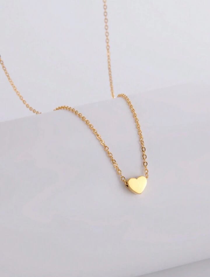 Tiny Heart Shape Pendant Necklace