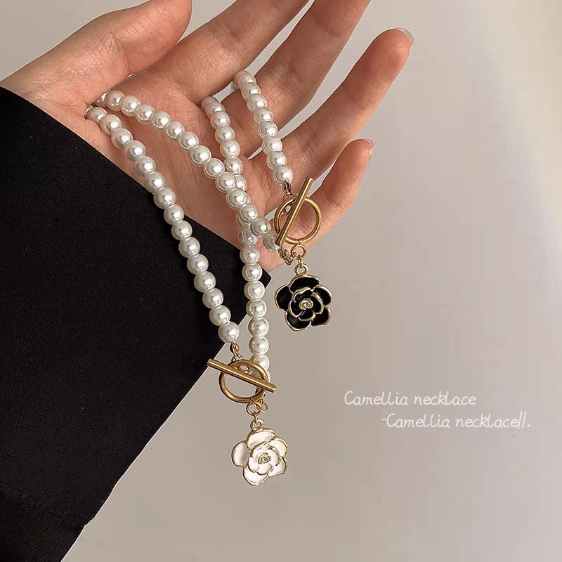 Camellia White Rose Pearl Necklace