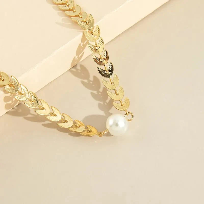 Pearl Leaf Korean Pendant Necklace