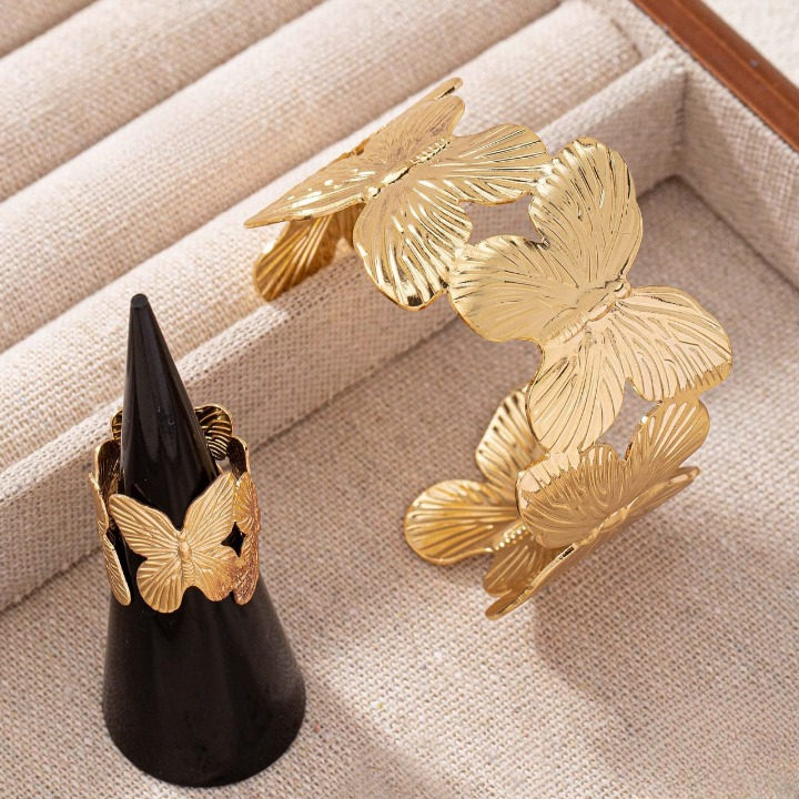 Adjustable Floral Alloy Hand Cuff
