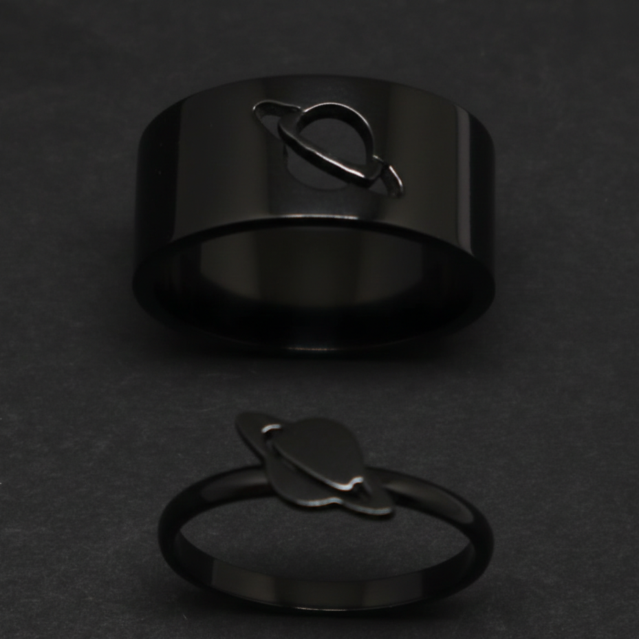 Saturn Promise Couple Rings