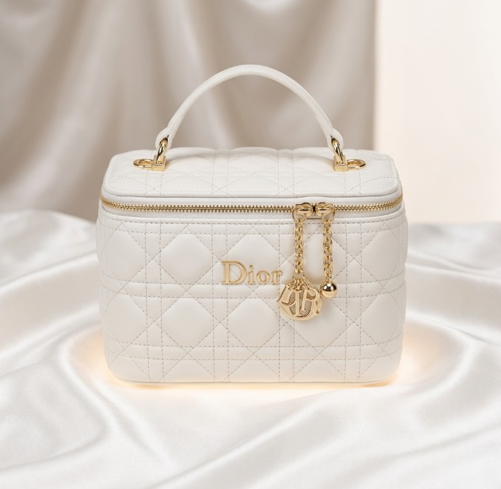 Imported Synthetic Leather Beauty-Bag