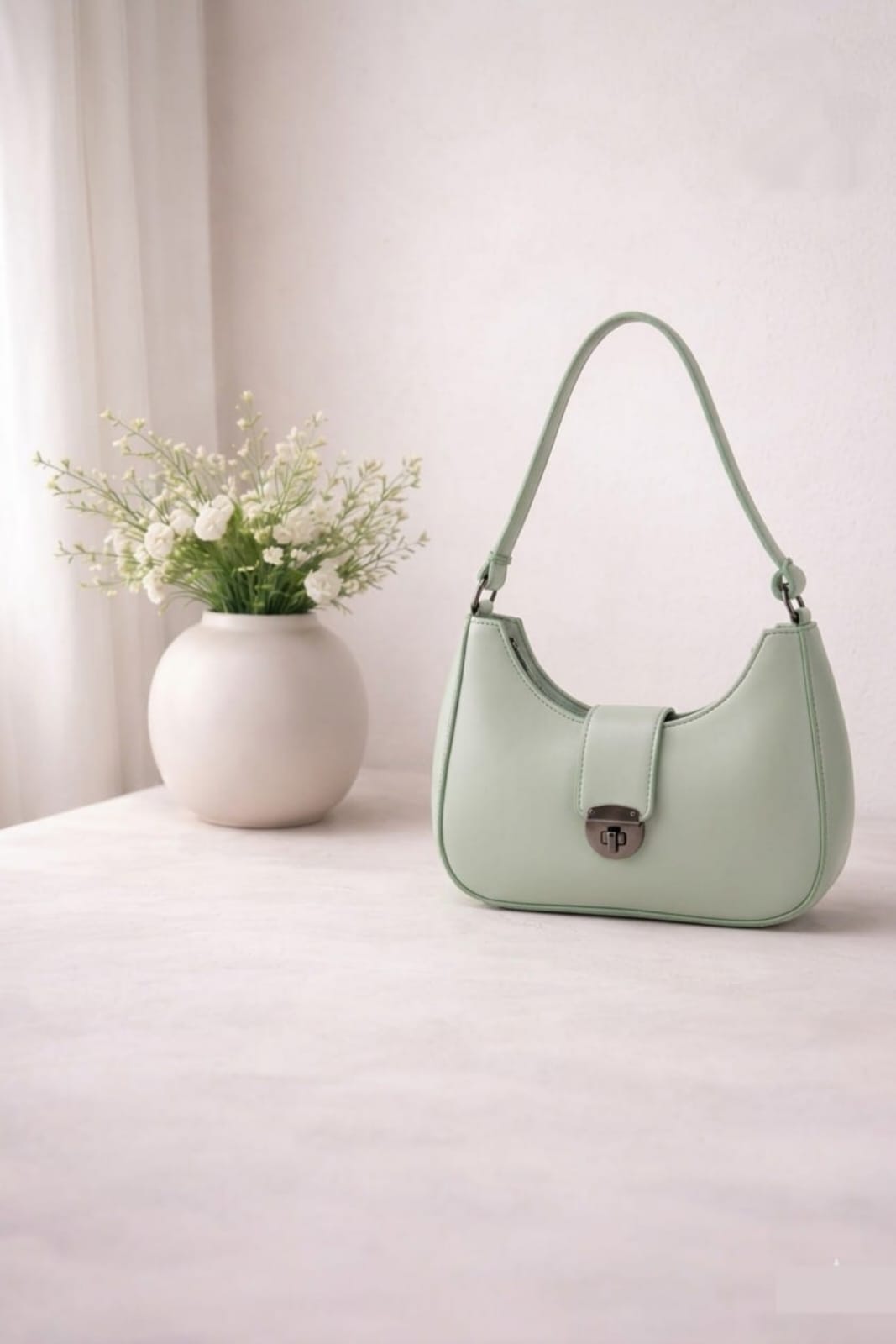 Luna Lock Shoulder Bag