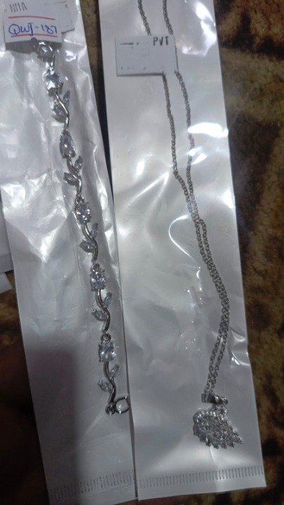 Tulip Bracelet + Swan Necklace Stainless Steel Jewelry Set